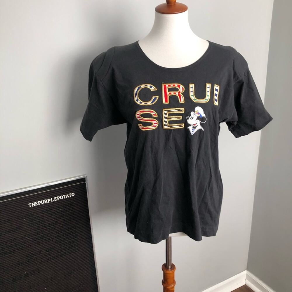 Vintage 1990s Disney Cruise Line Black Vacation T-Shirt
